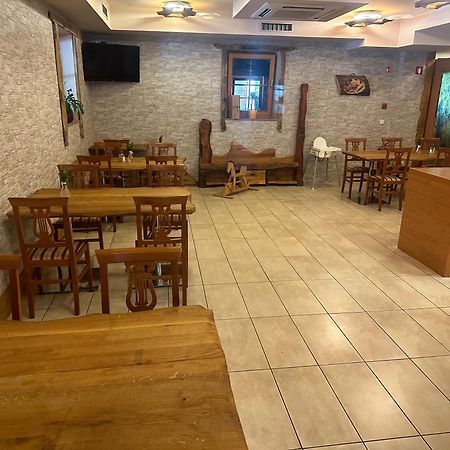 Domacija Vodnik & Apartments Церклє-на-Горенськем Екстер'єр фото